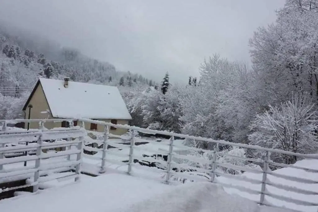 Chalet Loulou, Massif Central, Le Mont-Dore France